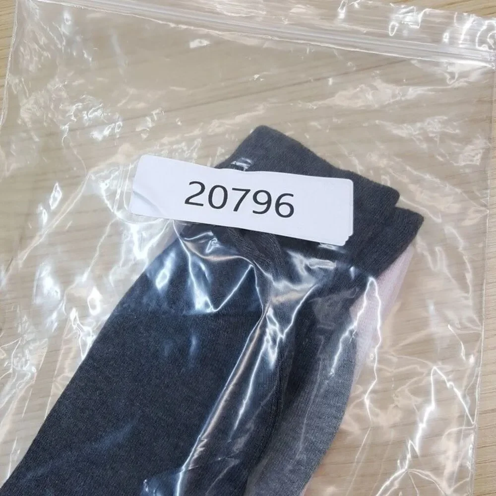 CALVIN KLEIN Mens Crew Dress Socks Gray 2-Pack Purple Pink Colorblock Stripe
